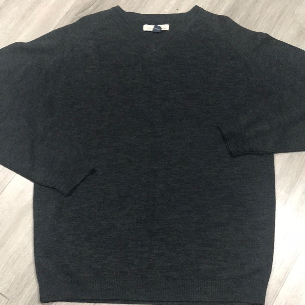 Tommy Bahama Silk &‎ Cotton Gray V-Neck Sweater - Picture 3 of 7